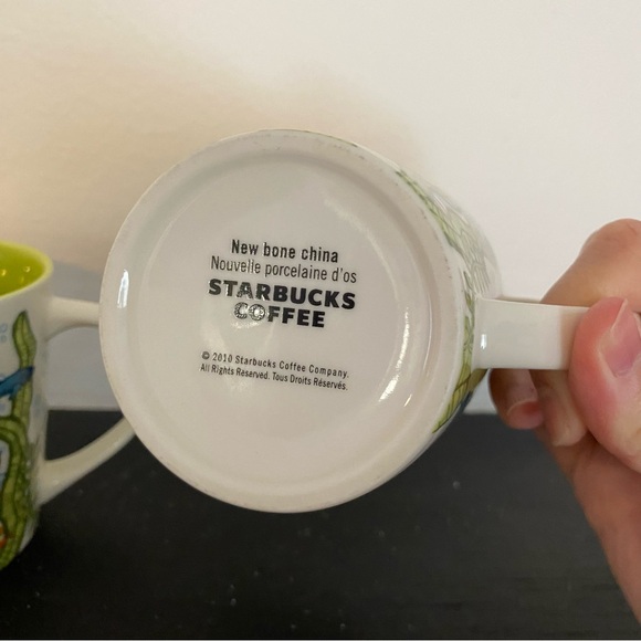 Starbucks 2010 Set of 2 Mugs Under the Sea - Picture 7 of 9